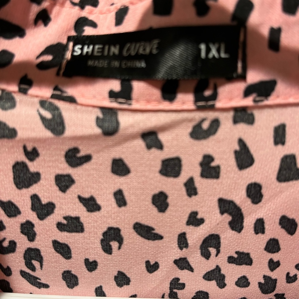 Pink leopard - Picture 2 of 2